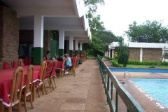 pool-and-restaurant